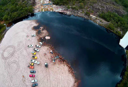 Clube Jeep Brumado promoveu trilha beneficente em prol da Caase na Chapada Diamantina 
