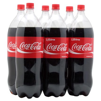 Justiça vê fraude e nega indenização a consumidor por suposto rato em Coca-Cola