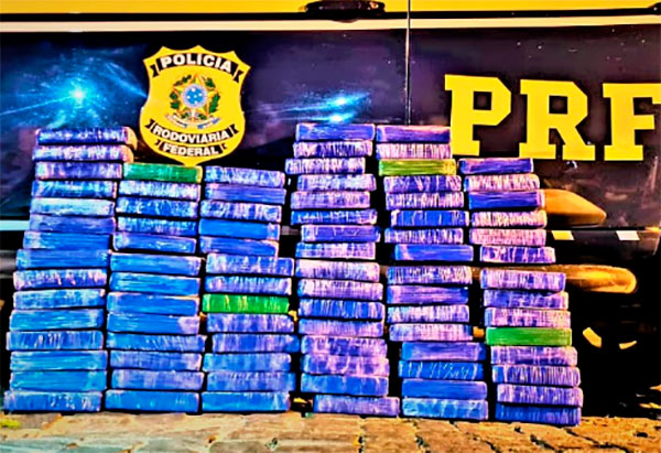 Brumado: 90 kg de pasta base de cocaína apreendidas pela PRF são incineradas