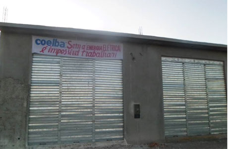 Brumado: Morador protesta contra a Coelba e solicita ligação de energia elétrica