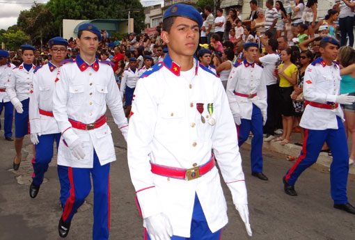 No dia 02 de janeiro, estarão abertas as inscrições para Processo Seletivo de Admissão de alunos nos Colégios Militares