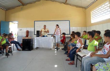 Brumado: Colégio Miriam Meira realiza 1ª Conferência com o Conselho Tutelar