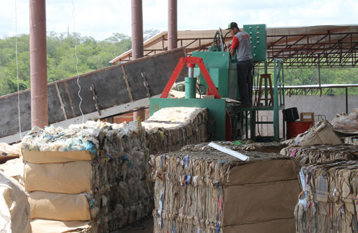 170 toneladas de materias recicláveis são recolhidos em Brumado e região por mês