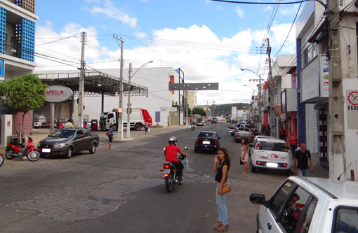 Brumado: CDL antecipa feriado do dia do comerciário