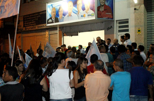 Eleições 2014: Erivelton Santana e Vítor Bonfim inauguram comitê em Brumado