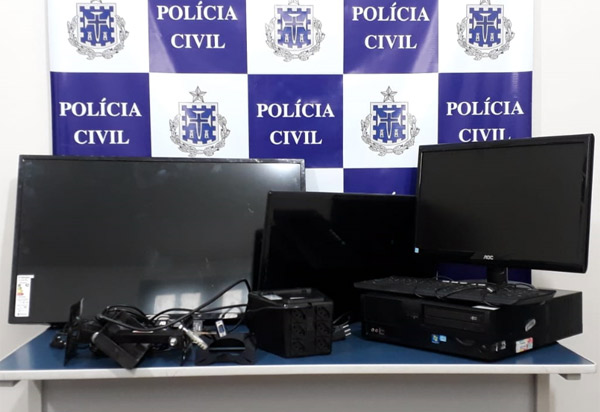 Menor é apreendido após arrombar e furtar equipamentos de PSF e Policlínica de Livramento