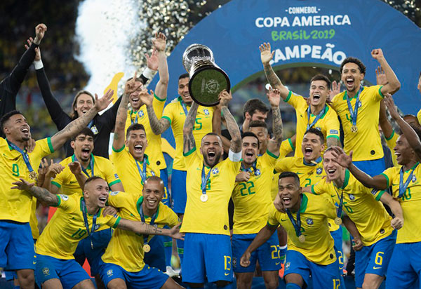 Brasil diminui distância para líder Bélgica no ranking de seleções