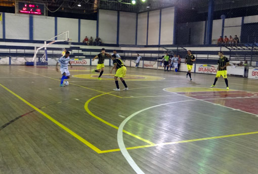 Foi realizada mais uma rodada da Copa Brumado de Futsal