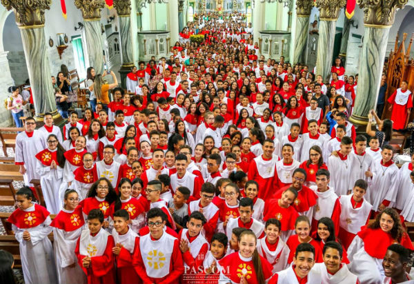 Coroinhas participaram do 1º Congresso diocesano da Pastoral da Diocese de Caetité