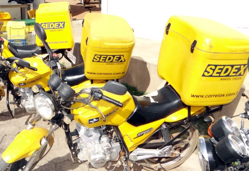  Bahia: cerca de 20% dos carteiros já receberam smartphones para ter informações em tempo real de onde está a encomenda