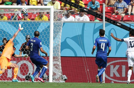Copa do Mundo: Costa Rica vence a Itália por 1 a 0 na Arena Pernambuco
