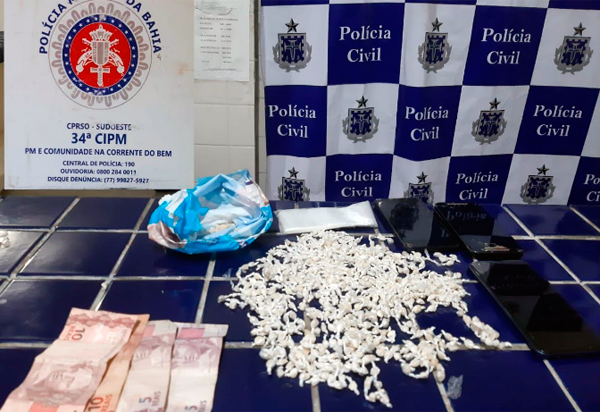 Brumado: Polícia Militar apreende 727 porções de crack no Bairro Urbis 3