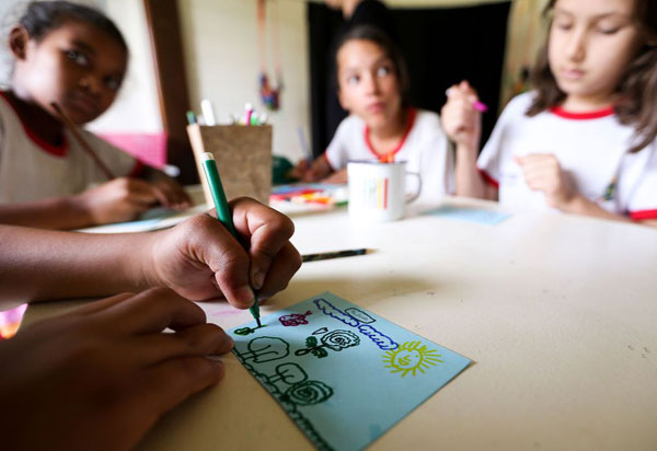 Câmara dos Deputados aprova MP que regulamenta ensino domiciliar