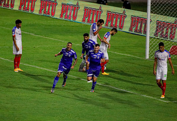 Copa do Nordeste: CSA-AL derrotou o Bahia em casa e assumiu a liderança do Grupo B