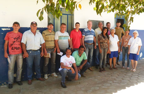 Sudoeste: Curso de Capacitação e Treinamento para técnicos na produção de leite