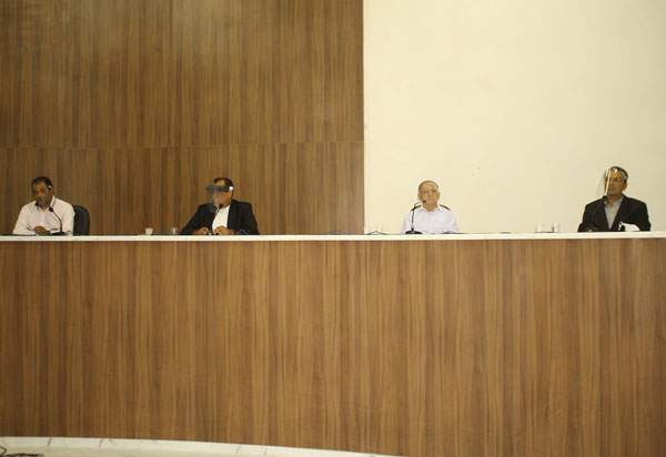 Pré-candidatos a prefeito de Brumado participaram de debate transmitido pela internet 