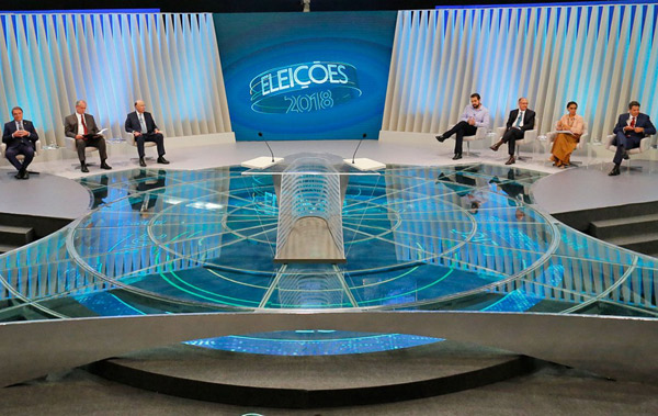 Sete presidenciáveis participaram do último debate do 1º turno; Bolsonaro não participou por recomendação médica