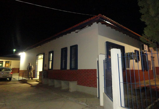 Brumado: durante a madrugada, presos tentaram fugir da delegacia  