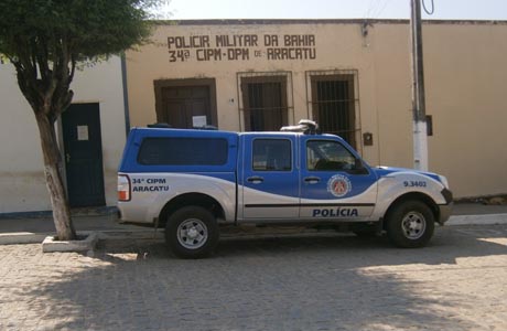 ARACATU: O ÚNICO DETENTO FOGE DA DELEGACIA