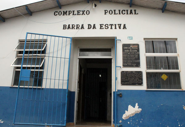 Barra da Estiva: homem é encontrado morto na rua do fórum