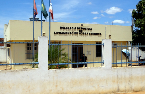 Livramento: Detento comete suicídio em cela dentro da delegacia