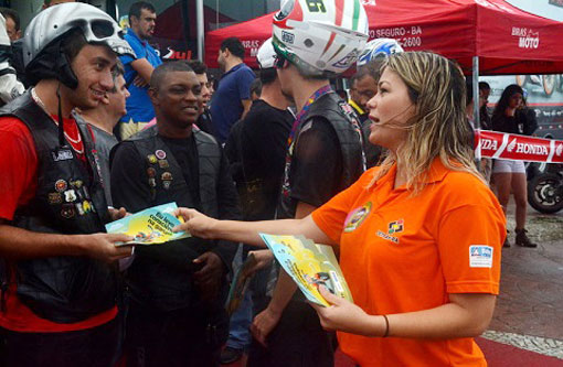 Detran leva campanha a eventos de motociclismo em Guanambi