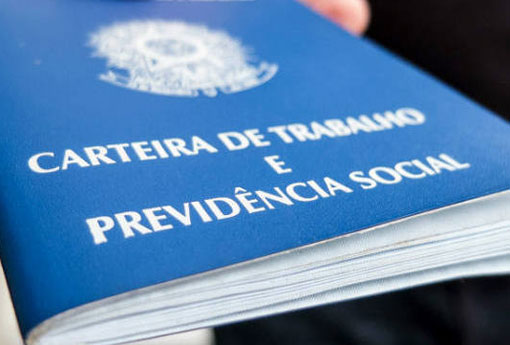 Desemprego atinge 13,5 milhões de pessoas e tem maior taxa desde 2012