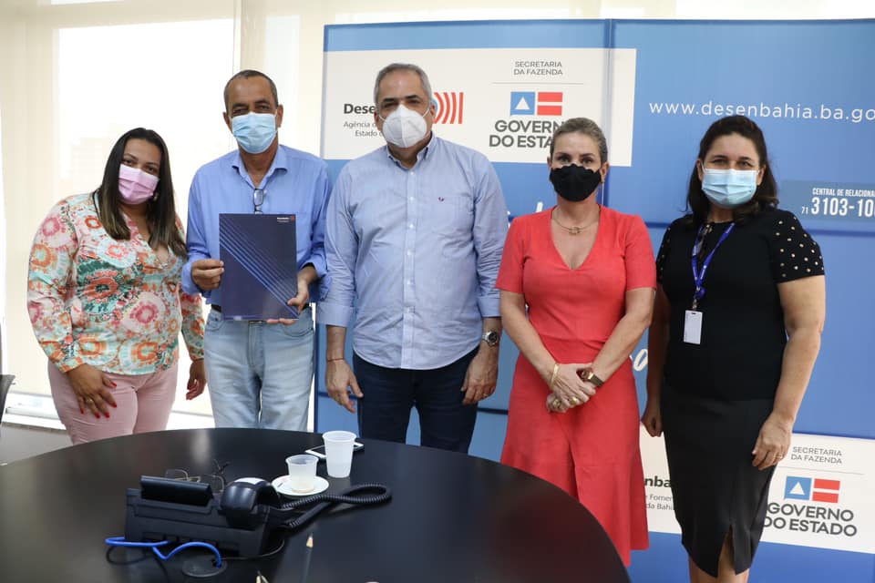 Prefeito de Palmas de Monte Alto cumpre agenda em Salvador