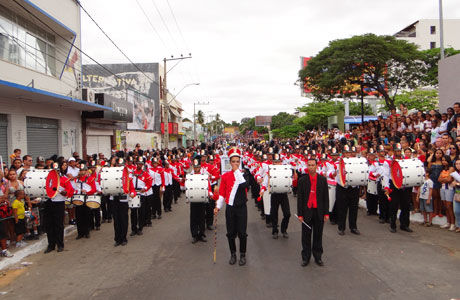 Fotos: Desfile de 7 de setembro em Brumado