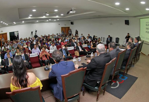 Instituições baianas se unem no combate à desinformação durante o processo eleitoral