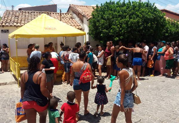 Brumado: Associação de Moradores do Bairro Dr. Juracy promoveu festa comemoração ao Dia das Crianças