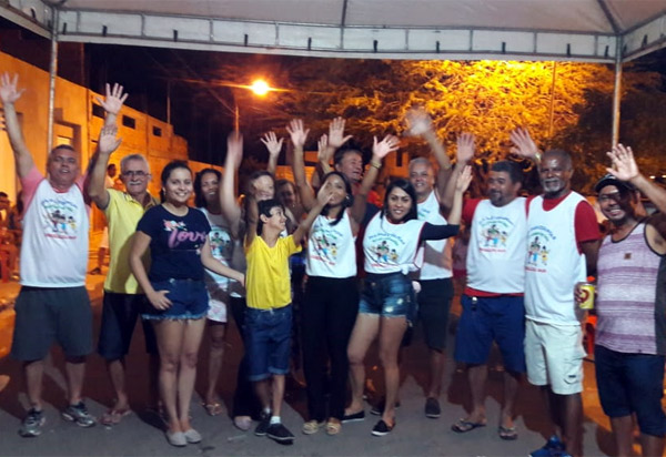 Brumado: moradores do Bairro Cidade das Esmeraldas promoveram festa do Dia das Crianças 