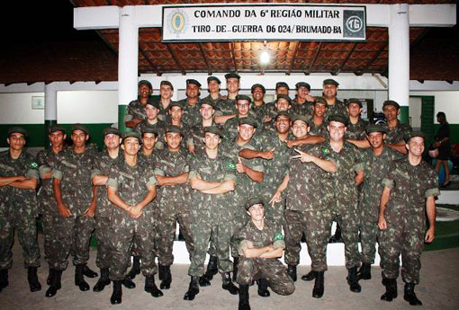 Brumado: Tiro de Guerra promoveu formatura alusiva ao Dia do Soldado