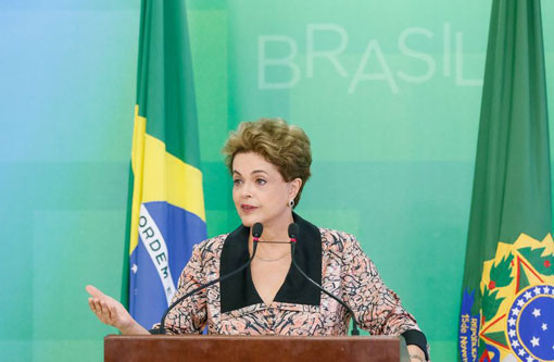 Dilma Rousseff: Brasil tem um 'veio golpista adormecido'