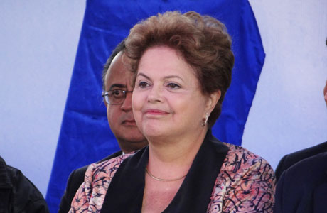 Dilma: violência contra mulher envergonha sociedade