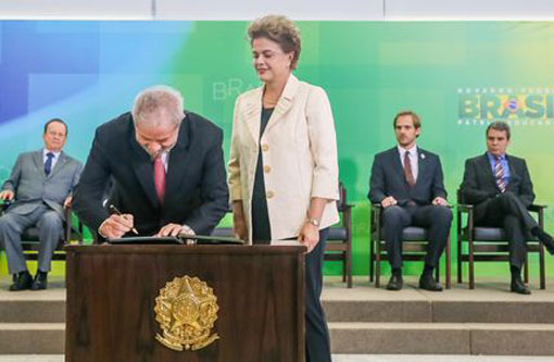 STF adia julgamento sobre validade da posse de Lula na Casa Civil