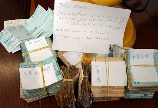 Operação da PF em Vitória da Conquista  apreende mais de R$ 460 mil e localiza 'cartório paralelo' 