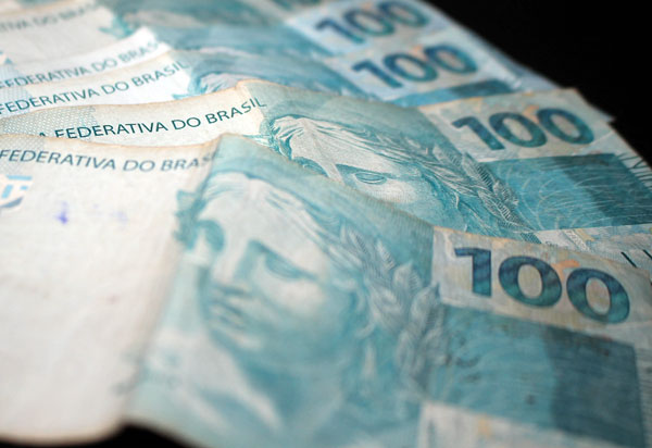 Inflação oficial sobe para 0,67% em junho, diz IBGE