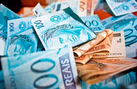 PEC QUER ACABAR COM SALÁRIO DE VEREADORES