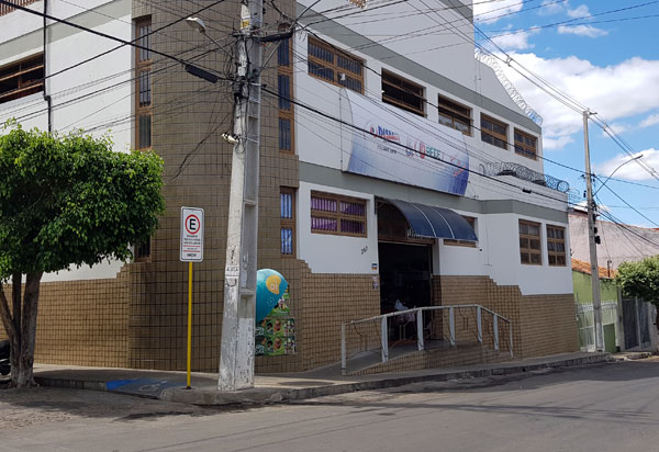 Disbahia: faça as suas compras pelo WhatsApp que entregamos na sua casa