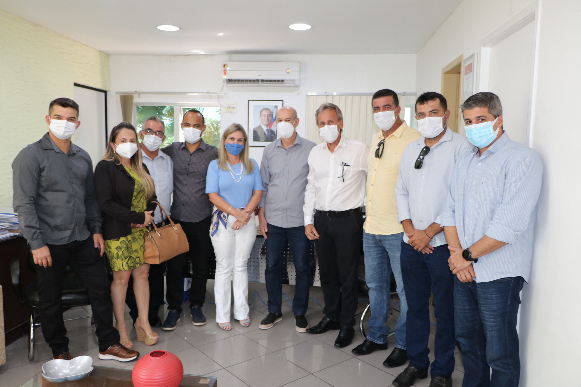 Firmado convênio para obras da adutora em Dom Basílio