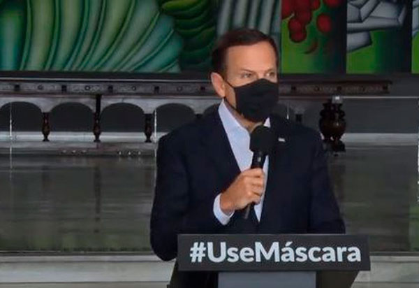 Doria diz que vão imunizar 'brasileiros de SP' contra a Covid-19 em janeiro