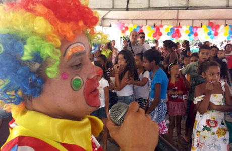 Brumado: Grupo Comunitário realiza festa do dia das Crianças no Bairro Dr. Juracy