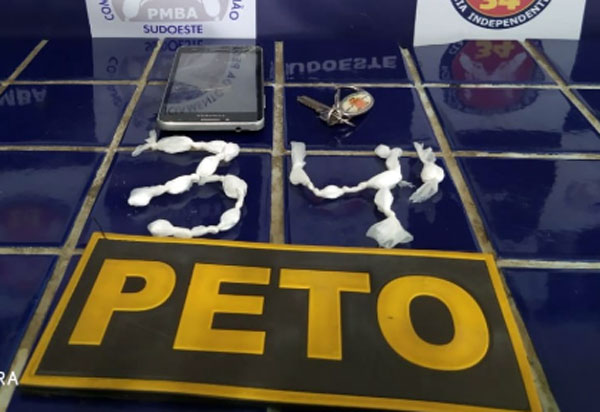 Menor de idade é apreendido em Brumado acusado de ato infracional análogo a tráfico de drogas 