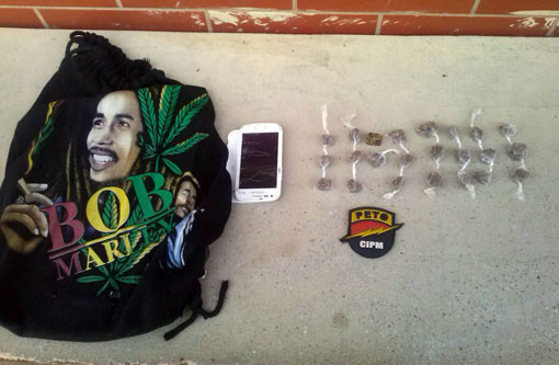Brumado: Menor que iria vender drogas na escola é apreendido pela polícia