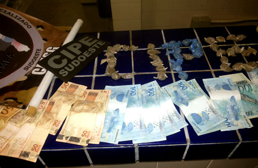 Brumado: Caesg detém jovem traficando no Bairro Dr. Juracy