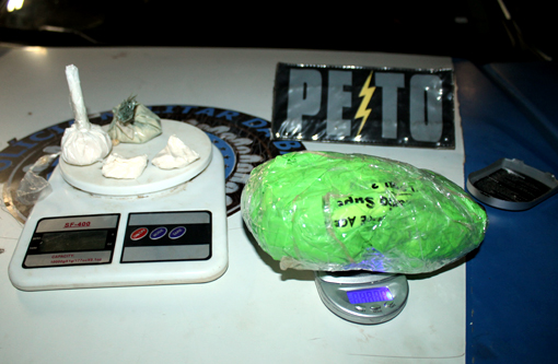 Brumado: Polícia Militar detém casal de traficantes e apreende 500 gramas de cocaína