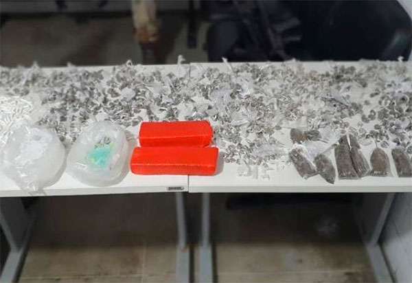 Cipe Sudoeste apreende 1,3 mil porções de drogas