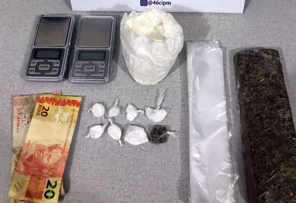 Homem é detido acusado de tráfico de drogas em Livramento de Nossa Senhora