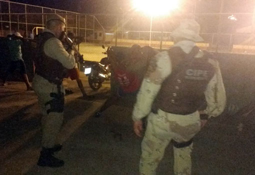 Brumado: mulher é detida após ser flagrada portando pedras de crack